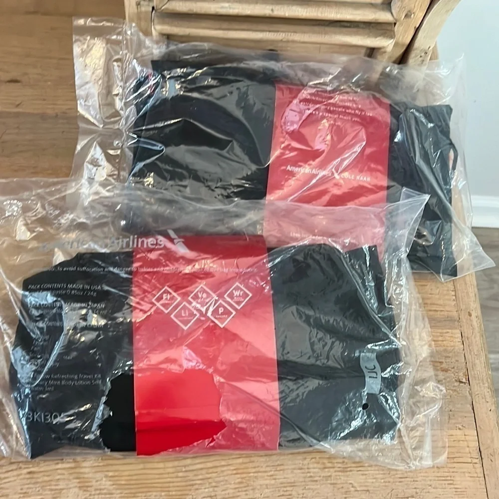 American Airlines Cole Haan Amenity Kit Bag NWT 2018 Red Black Filled